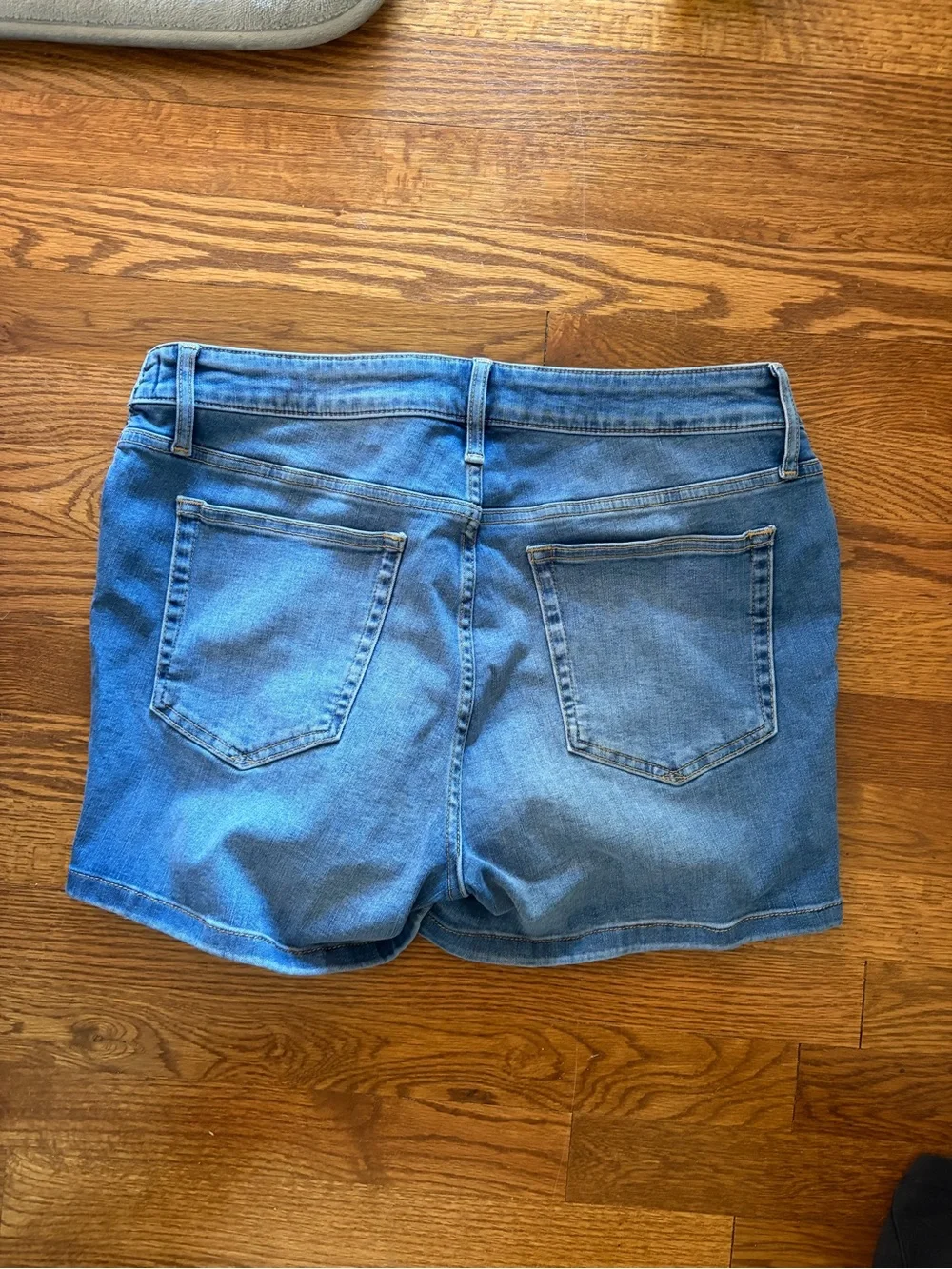 GAP maternity denim shorts